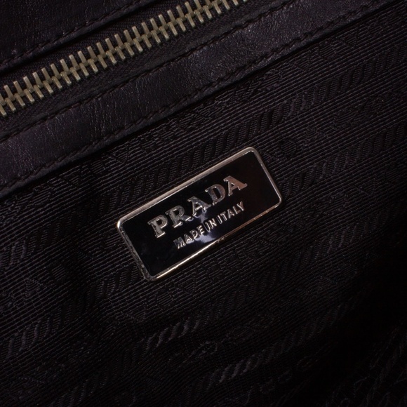 FINAL DROP🚨 PRADA Nappa Gaufre Dark Green Leather Satchel Bag - Picture 7 of 8